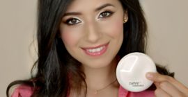 Alabaster Touch - la cipria ravvivante di Neve Cosmetics